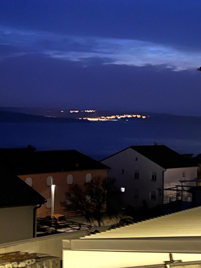 Sun & More Apartment Crikvenica Eksteriør bilde