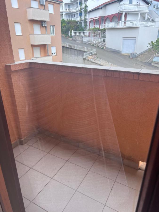 Sun & More Apartment Crikvenica Eksteriør bilde